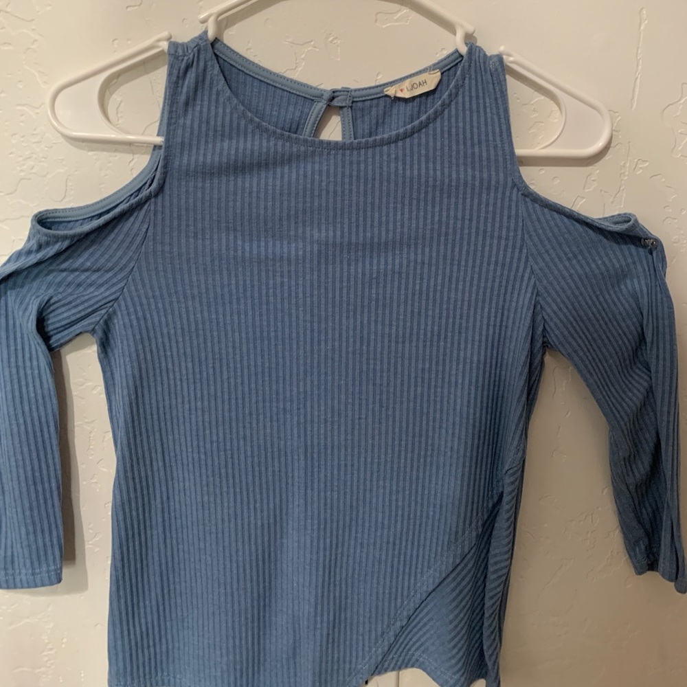 Light Blue long sleeve dressy top